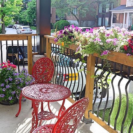 Ottawa Downtown Executive Apartment Retreat With Private Balcony Near Bank Street - Sleep Max 2 Zewnętrze zdjęcie