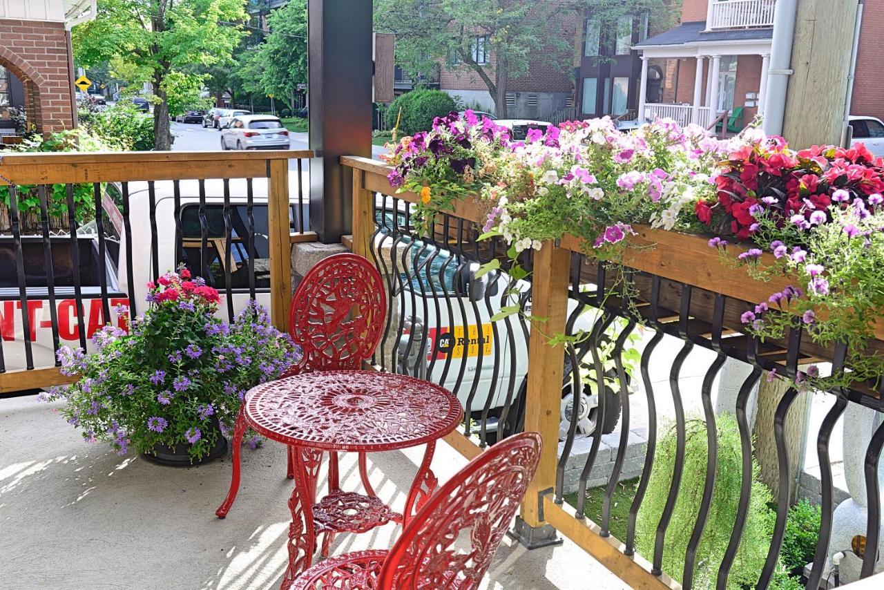 Ottawa Downtown Executive Apartment Retreat With Private Balcony Near Bank Street - Sleep Max 2 Zewnętrze zdjęcie