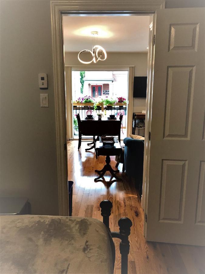 Ottawa Downtown Executive Apartment Retreat With Private Balcony Near Bank Street - Sleep Max 2 Zewnętrze zdjęcie
