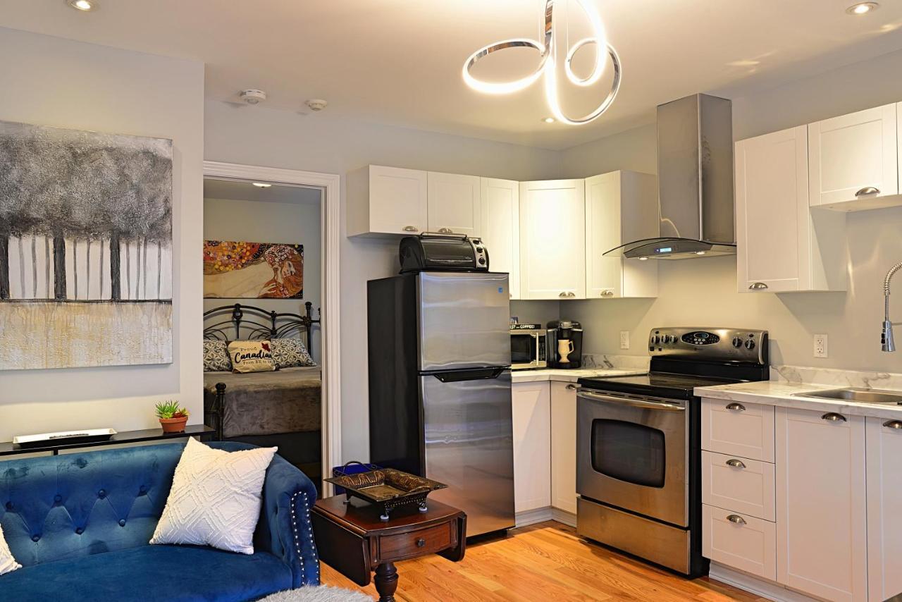 Ottawa Downtown Executive Apartment Retreat With Private Balcony Near Bank Street - Sleep Max 2 Zewnętrze zdjęcie
